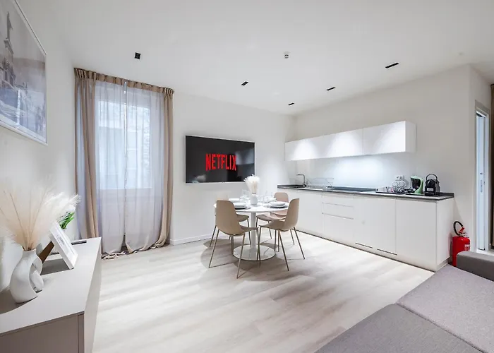 Arnaldo Luxury E Design In Duomo